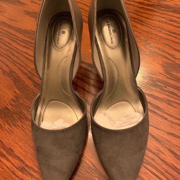 Bandolino Shoes - Bandolino Gray Leather and Suede 3” Pumps